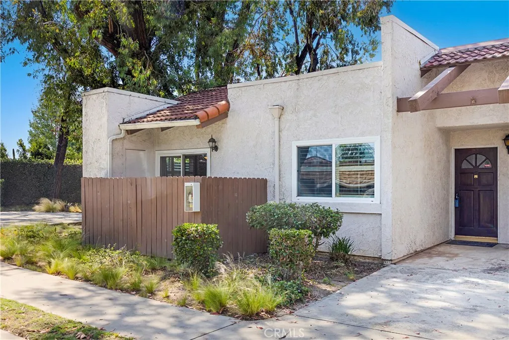17572 Vandenberg Ln