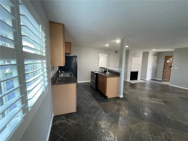 17572 Vandenberg Lane 01, Tustin, California 92780