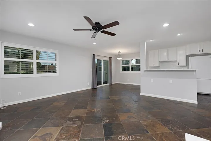 17572 Vandenberg Lane 01, Tustin, California 92780
