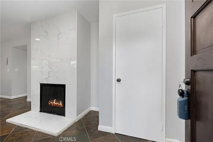17572 Vandenberg Lane 01, Tustin, California 92780