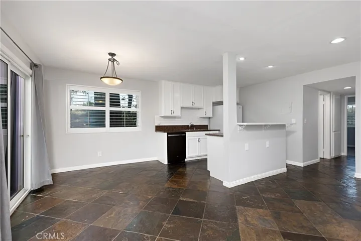 17572 Vandenberg Lane 01, Tustin, California 92780