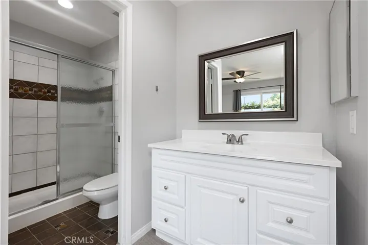 17572 Vandenberg Lane 01, Tustin, California 92780