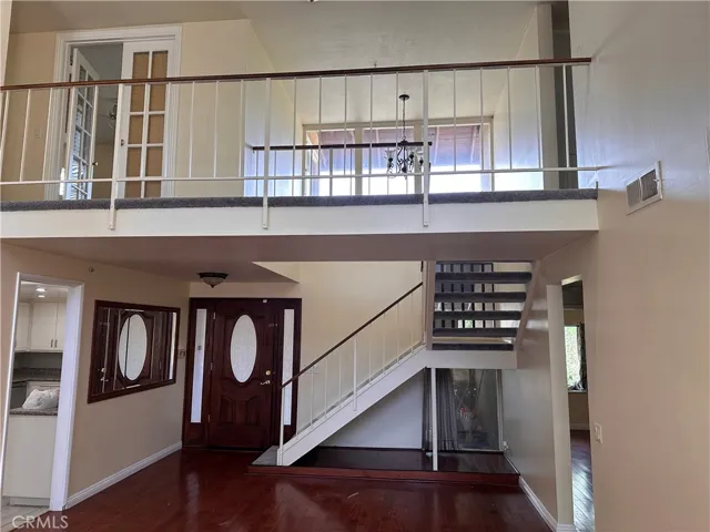19259 Kenya, Los Angeles, California 91326
