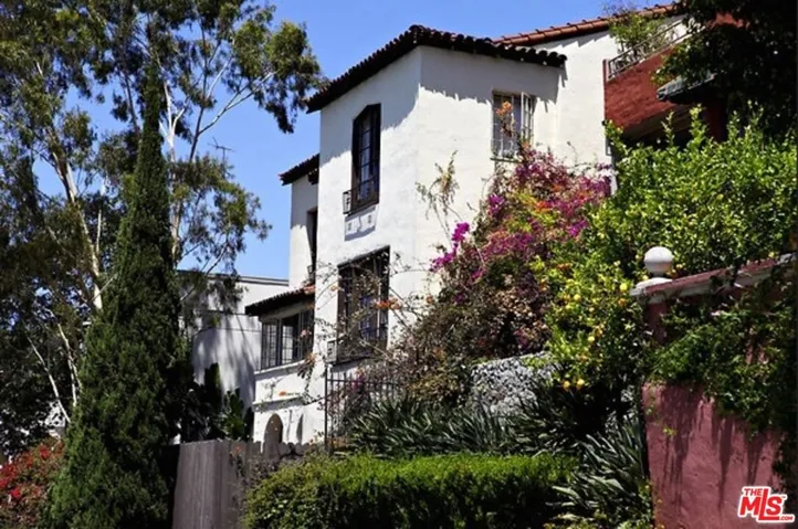 6684 Bonair Place, Los Angeles, California 90068