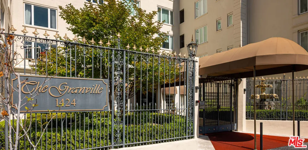 1424 N Crescent Heights Boulevard 61, Los Angeles, California 90046
