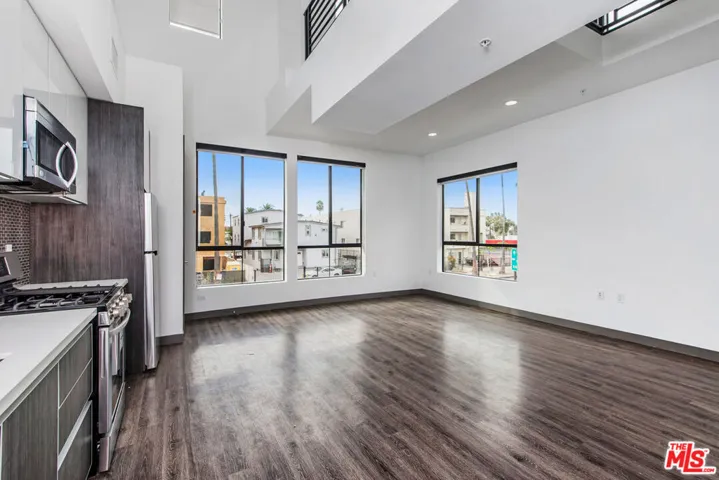 644 N Normandie Avenue, Los Angeles, California 90004