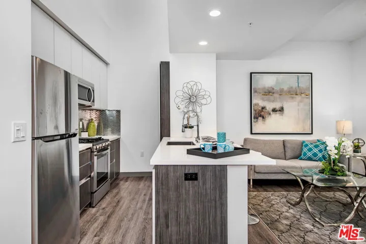 644 N Normandie Avenue, Los Angeles, California 90004