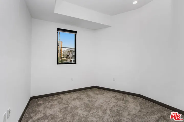 644 N Normandie Avenue, Los Angeles, California 90004