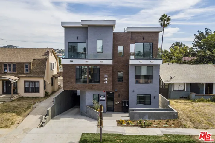 644 N Normandie Avenue, Los Angeles, California 90004