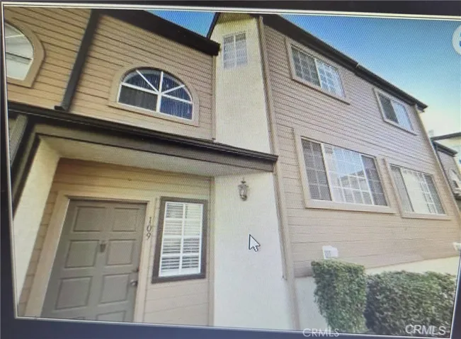 7658 Topanga Canyon, Los Angeles, California 91304