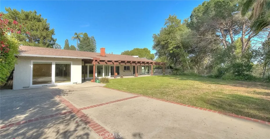16612 Park Lane Circle, Los Angeles, California 90049