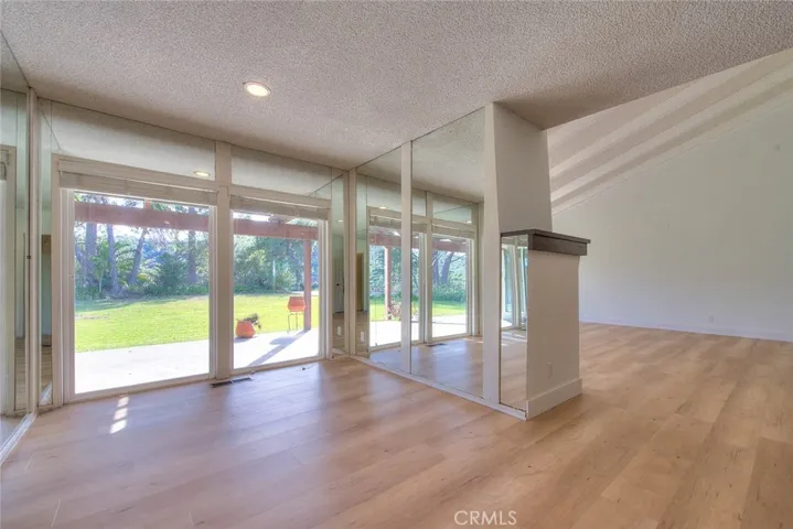 16612 Park Lane Circle, Los Angeles, California 90049