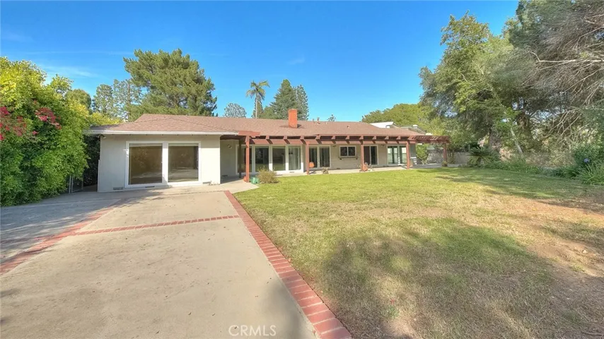 16612 Park Lane Circle, Los Angeles, California 90049