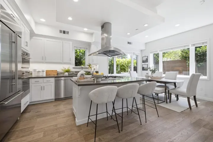18 Barneson Avenue, San Mateo, California 94402