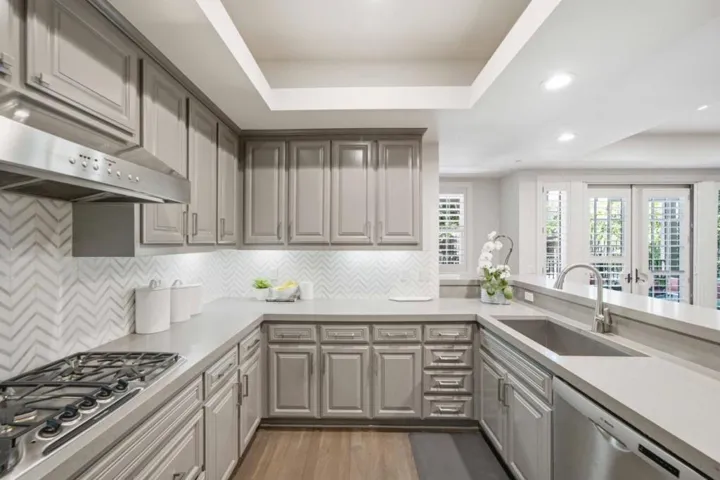 325 Channing Avenue 112, Palo Alto, California 94301