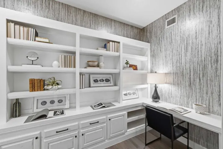 325 Channing Avenue 112, Palo Alto, California 94301