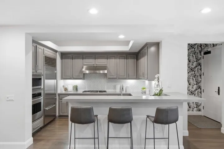 325 Channing Avenue 112, Palo Alto, California 94301