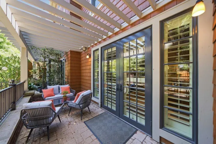 325 Channing Avenue 112, Palo Alto, California 94301