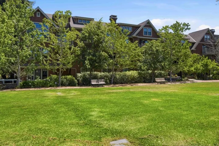 325 Channing Avenue 112, Palo Alto, California 94301