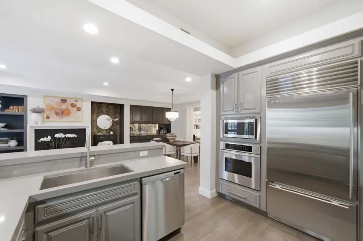 325 Channing Avenue 112, Palo Alto, California 94301