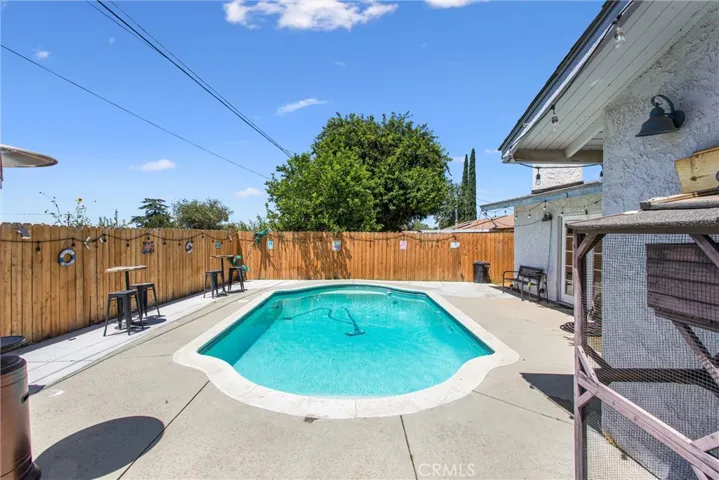 40431 Rome Beauty, Cherry Valley, California 92223