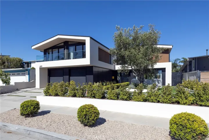 16732 Edgewater, Huntington Beach, California 92649