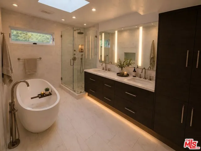 Master Bathroom Angle 2