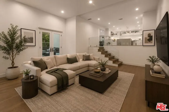 TV/Family Room