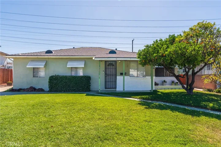 13928 Carfax, Bellflower, California 90706