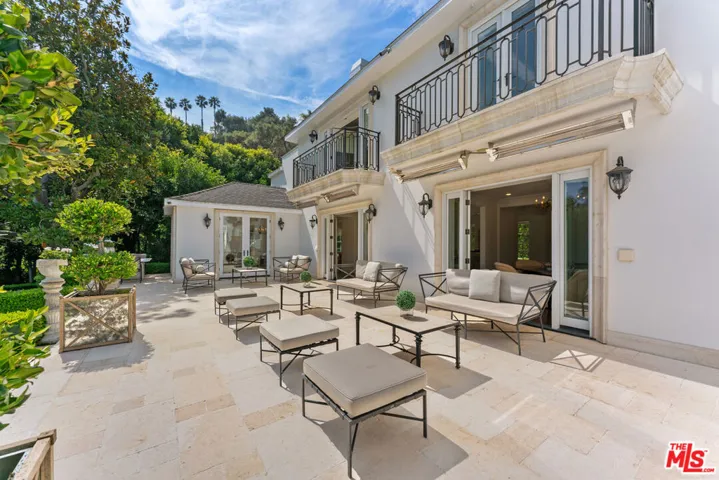 10914 Bellagio Road, Los Angeles, California 90077