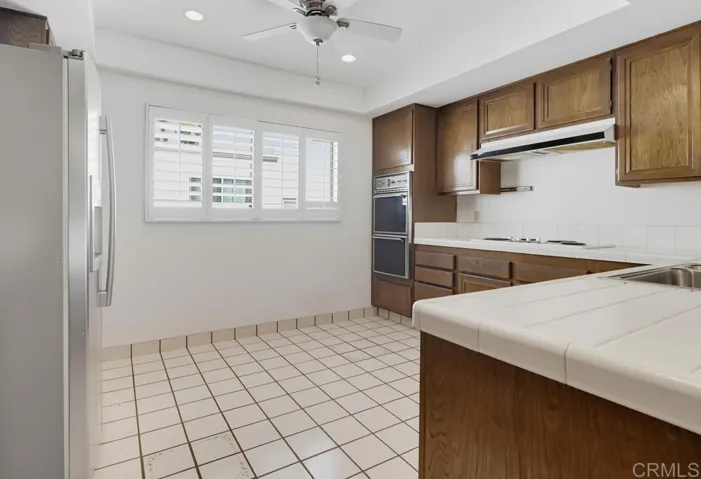 6744 Caminito Del Greco, San Diego, California 92120