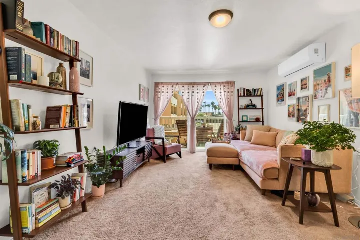 3030 Suncrest Dr 801, San Diego, California 92116