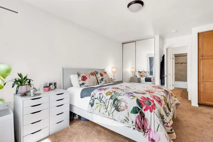 3030 Suncrest Dr 801, San Diego, California 92116