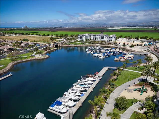1431 Windshore, Oxnard, California 93035