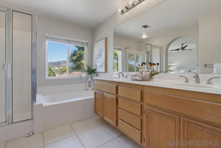 6084 Paseo Monona, Carlsbad, California 92009