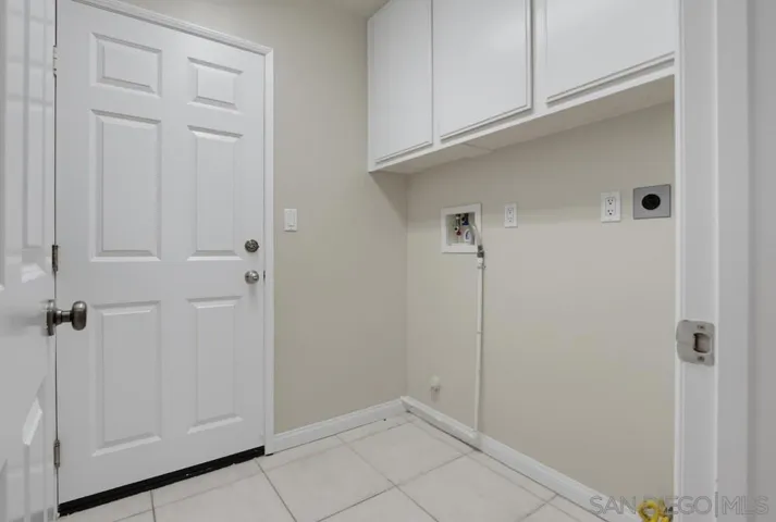6084 Paseo Monona, Carlsbad, California 92009
