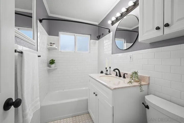4009 Illinois, San Diego, California 92104
