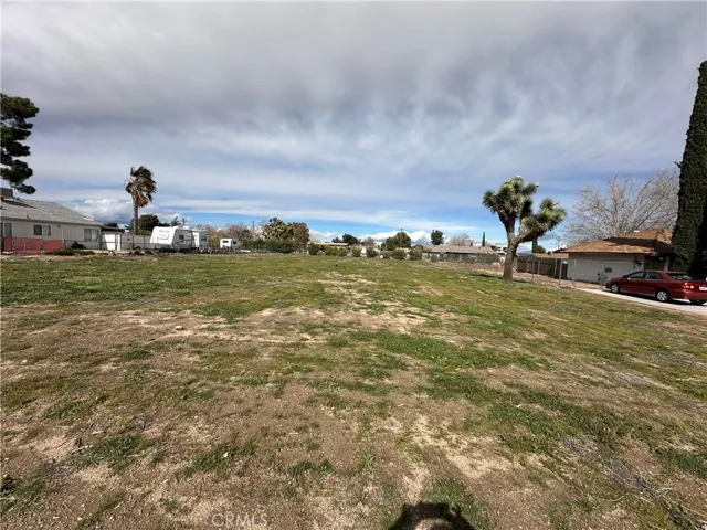 0 Riverside, Hesperia, California 92345