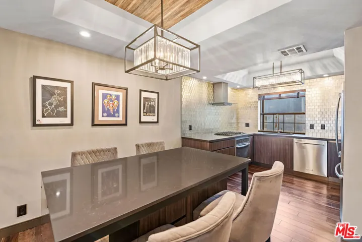 36 Navy Street 3, Venice, California 90291