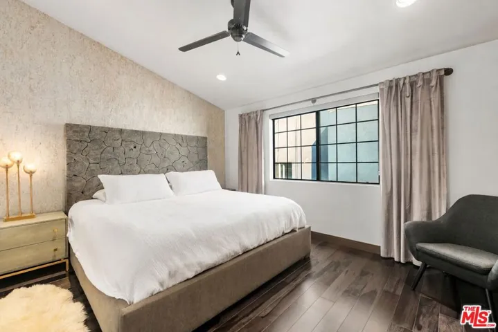 36 Navy Street 3, Venice, California 90291
