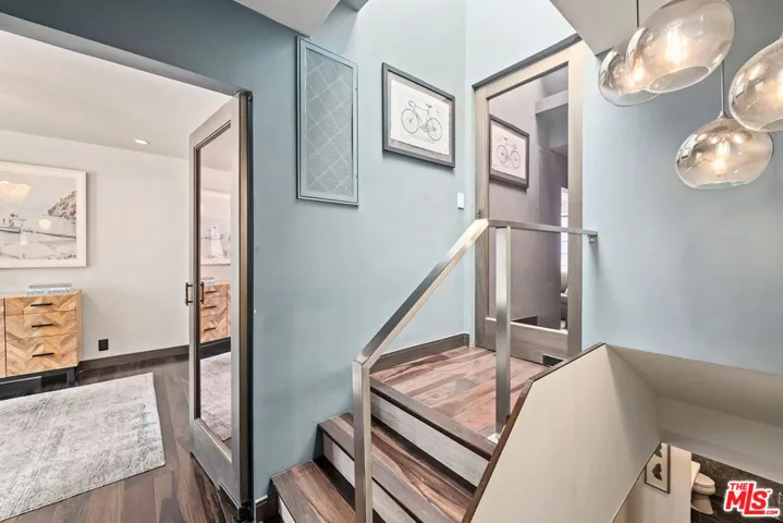 36 Navy Street 3, Venice, California 90291