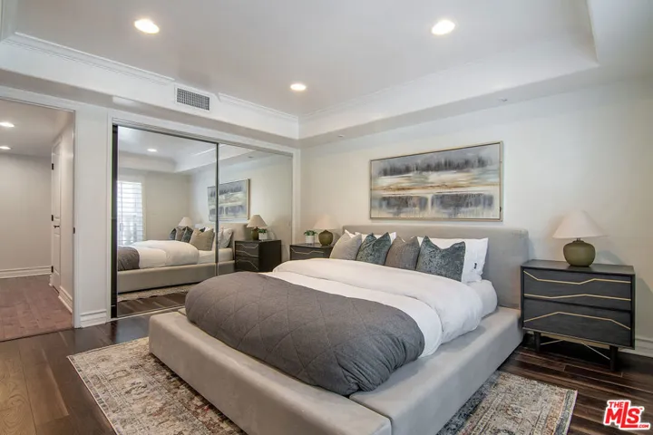 10390 La Grange Avenue X02, Los Angeles, California 90025