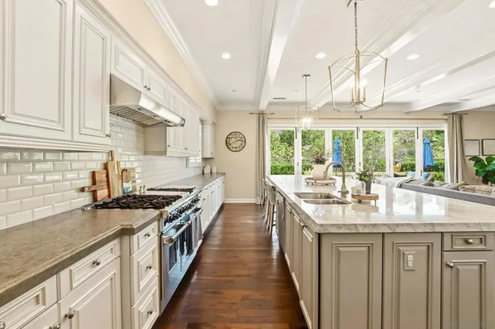 8114 Lazy River Rd, San Diego, California 92127