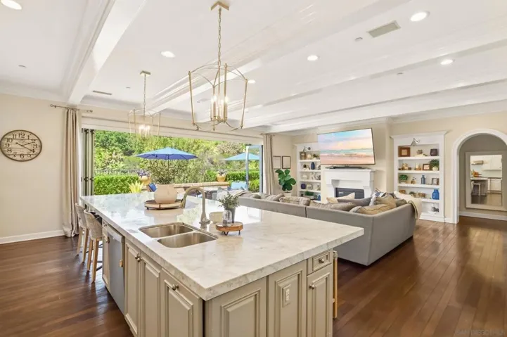 8114 Lazy River Rd, San Diego, California 92127