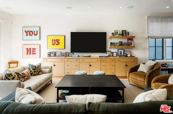 1099 Nowita Place, Venice, California 90291