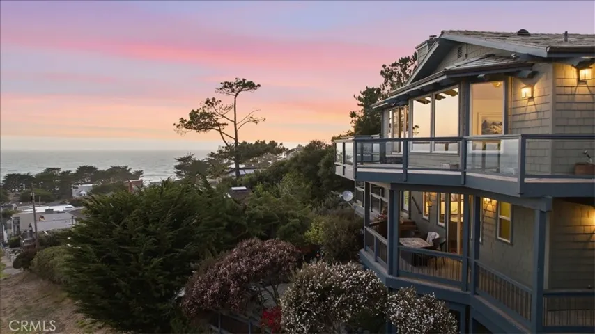 380 Huntington, Cambria, California 93428