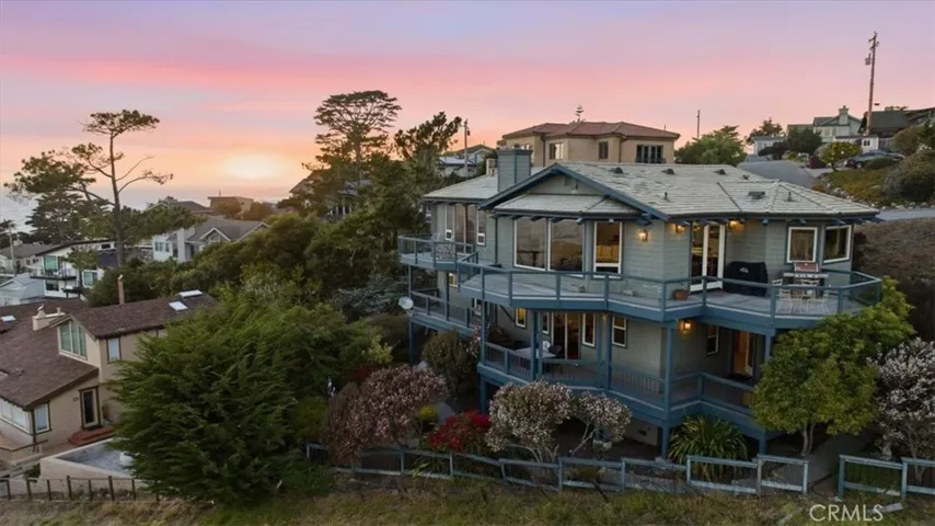380 Huntington, Cambria, California 93428