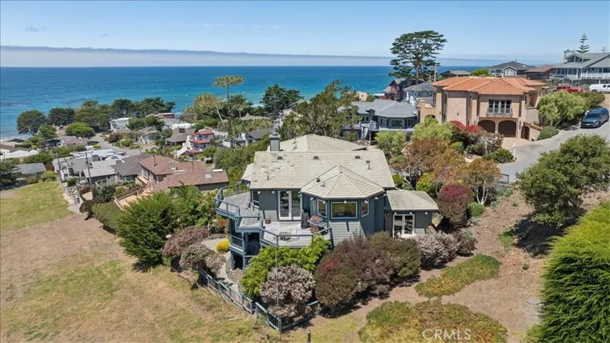 380 Huntington, Cambria, California 93428