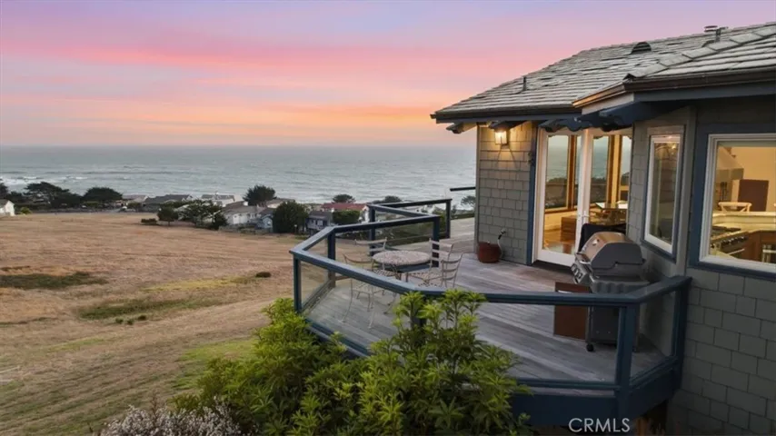 380 Huntington, Cambria, California 93428