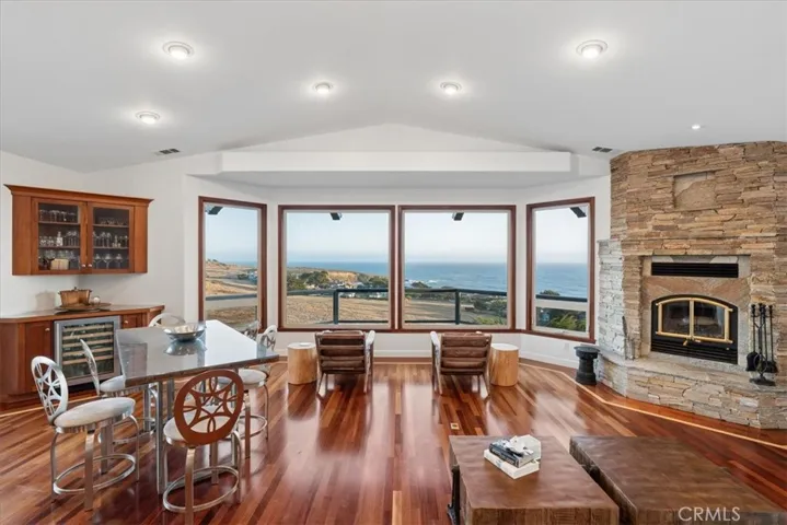 Living room.